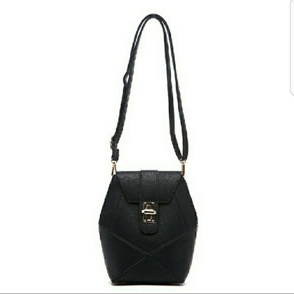 Pink Haley - Frida - Picture 2 of 3